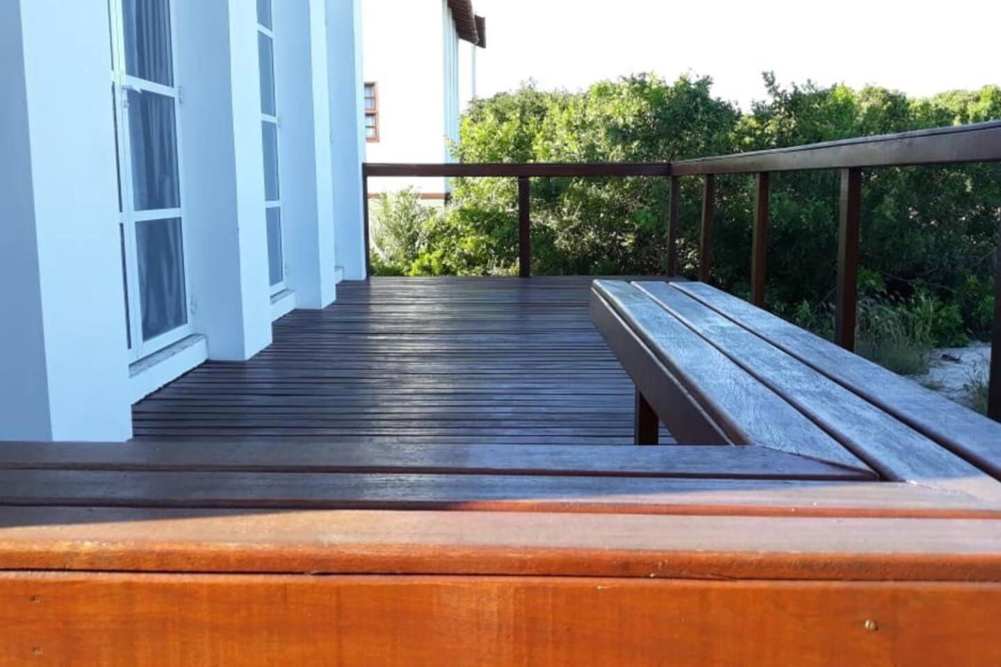 Holiday home Em